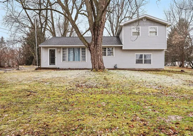 Homes for sale in Grand Rapids, MI | 2463 Kinney Ave, Grand Rapids, MI 49534 | MLS# 70515993