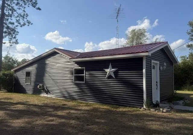 Photo 1 of Single family home for sale at 2029 E 6 Mile Rd, White Cloud, MI 49349 | MLS# 70554949 | Listing updated on 2026-08-28
