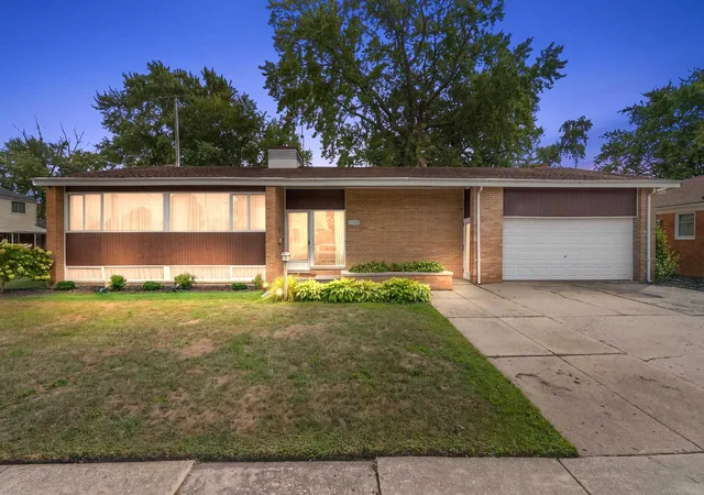 Photo 1 of Single family home for sale at 22830 Visnaw St, Saint Clair Shores, MI 48081 | MLS# 50219955 | Listing updated on 2026-08-27