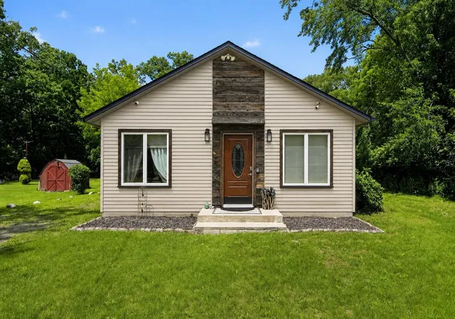 1st image of 26844 Shiawassee St, Southfield, MI 48033 | MLS# 70543040
