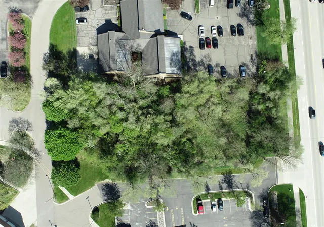 18th image of 41628 6 Mile Rd, Northville, MI 48168 | MLS# 70490711