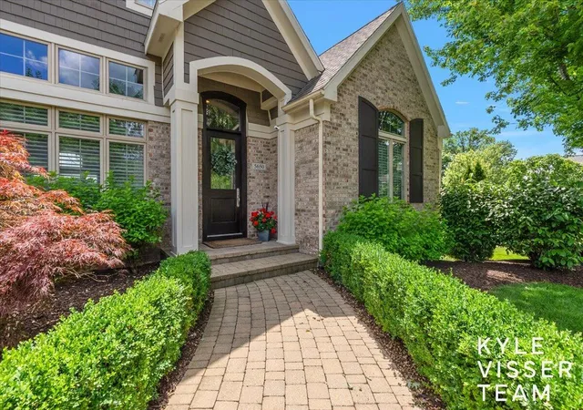 image of 5650 E Watermark Ct, Grand Rapids, MI 49546 | MLS# 70540047