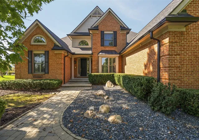 1st image of 6411 Lapham Ct, Plymouth, MI 48170 | MLS# 70497476