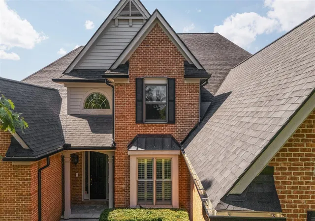 3rd image of 6411 Lapham Ct, Plymouth, MI 48170 | MLS# 70497476