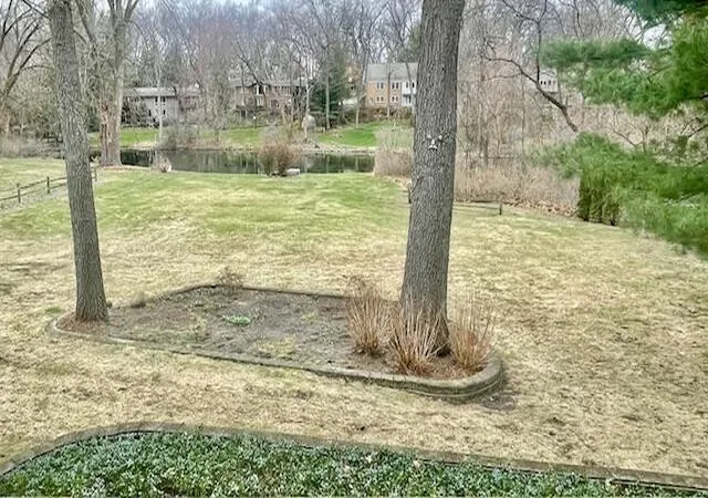 2nd image of 5304 Whippoorwill Dr, Kalamazoo, MI 49009 | MLS# 70522108