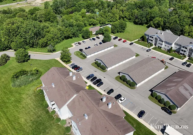 Homes for sale in Caledonia, MI | 8588 Jasonville Ct, Caledonia, MI 49316 | MLS# 70541410