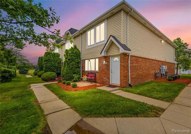 Homes for sale in Chesterfield, MI | 29760 Beverly Ln #32, Chesterfield, MI 48047 | MLS# 61006188