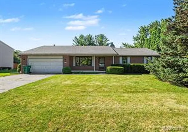 Homes for sale in Saline, MI | 415 Bennington Ct, Saline, MI 48176 | MLS# 61009673