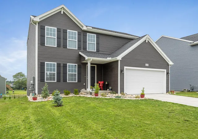 Photo 2 of Single family home for sale at 13662 Oasis Ave, Holland, MI 49424 | MLS# 70552395 | Listing updated on 2026-09-16