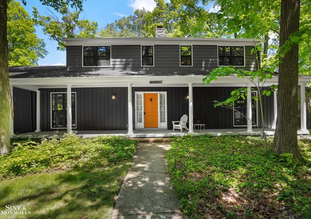 Homes for sale in Beverly Hills, MI | 22636 King Richard Ct, Beverly Hills, MI 48025 | MLS# 50209831