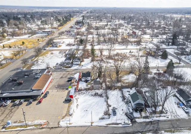 Photo 2 of Land for sale at 638 E Foss Ave, Flint, MI 48505 | MLS# 60374268 | Listing updated on 2026-02-25