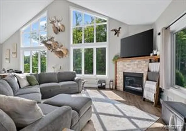 Homes for sale in Milford, MI | 200 N Pleasant Valley Rd, Milford, MI 48380 | MLS# 61009342