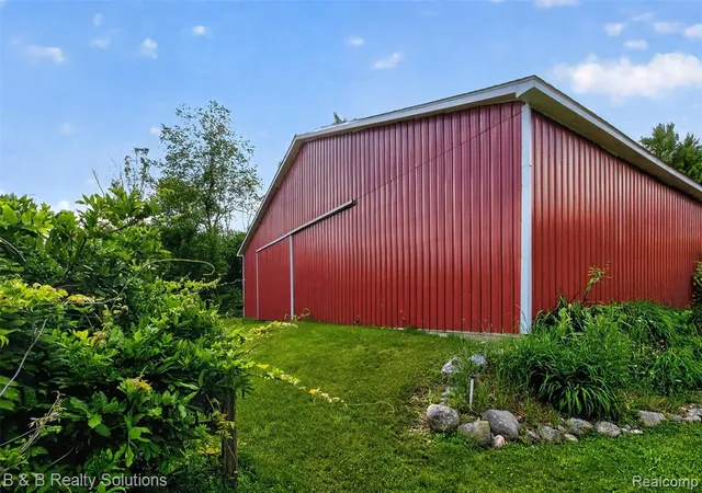 Homes for sale in Columbiaville, MI | 5544 Piersonville Rd, Columbiaville, MI 48421 | MLS# 61006028