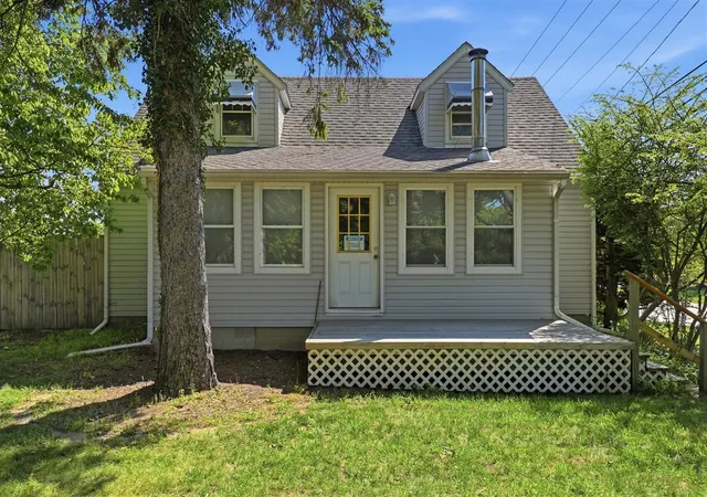 Photo 2 of Sale Pending at 11965 Beech Daly Rd, Taylor, MI 48180 | MLS# 70553449 | Listing updated on 2026-08-26
