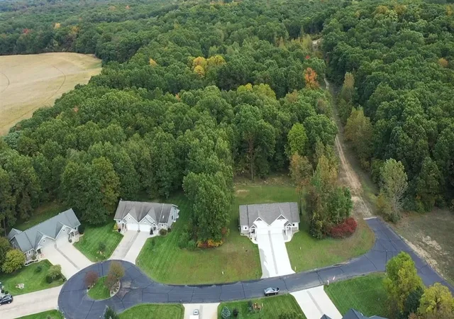Photo 3 of Sale Pending at 1 Millberg Ridge, Kalamazoo, MI 49009 | MLS# 70446922 | Listing updated on 2026-04-02