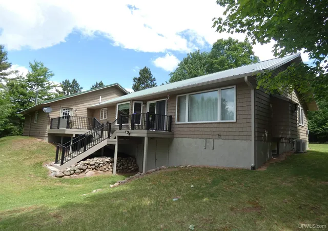 Homes for sale in Bruce Crossing, MI | 15659 Shively Rd, Bruce Crossing, MI 49912 | MLS# 50206024