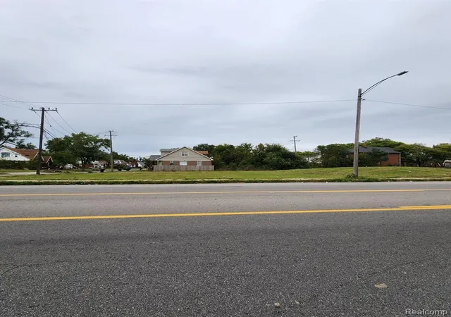 Photo 1 of Land for sale at 13430 Fenkell St, Detroit, MI 48227 | MLS# 60349367 | Listing updated on 2025-10-16