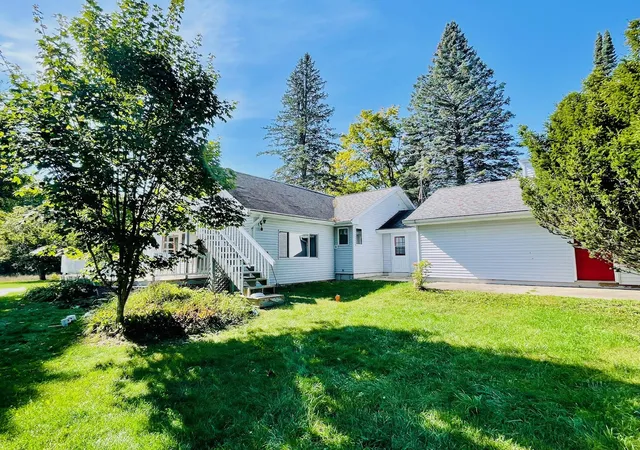 Homes for sale in Central Lake, MI | 2528 Muckle Rd, Central Lake, MI 49622 | MLS# 80066828