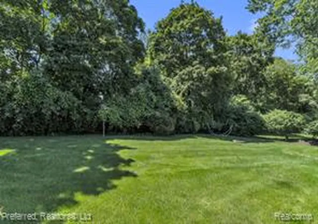 67th image of 20155 Wayne Rd, Livonia, MI 48152 | MLS# 61008310