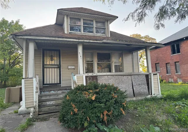 5141 Van Dyke St, Detroit, MI 48213 2800 | MLS# 60946474 | Houzeo