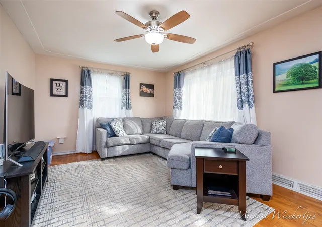 Photo 3 of Sale Pending at 3109 Nursery Ave, Wyoming, MI 49519 | MLS# 70516478 | Listing updated on 2026-03-01