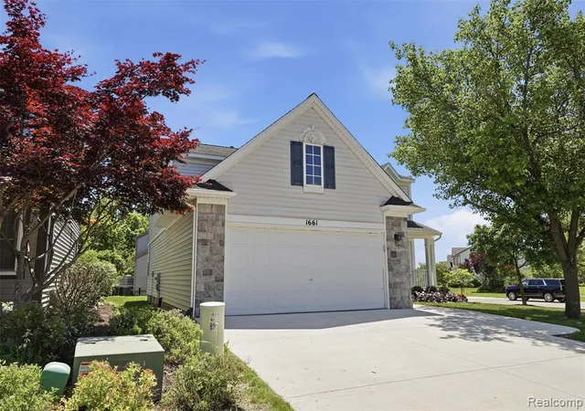 Homes for sale in Ann Arbor, MI | 1661 Scio Ridge Rd, Ann Arbor, MI 48103 | MLS# 60999248