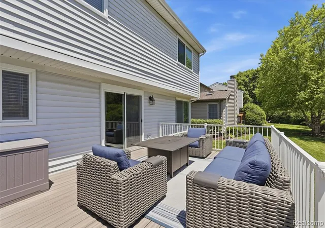 Homes for sale in Ann Arbor, MI | 1661 Scio Ridge Rd, Ann Arbor, MI 48103 | MLS# 60999248
