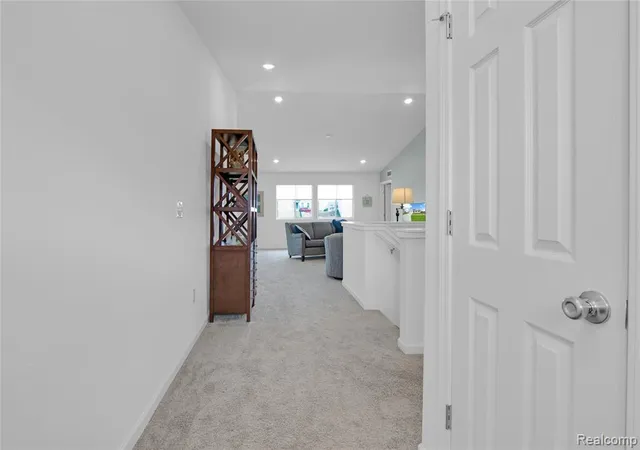 Photo 3 of Single Family Residence at 2824 Somerset St, Lapeer, MI 48446 | MLS# 60986926 | | Sold on 2026-08-11