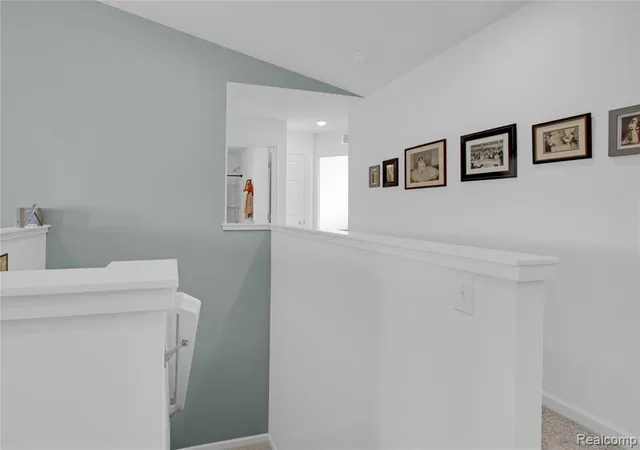 Photo 4 of Single Family Residence at 2824 Somerset St, Lapeer, MI 48446 | MLS# 60986926 | | Sold on 2026-08-11