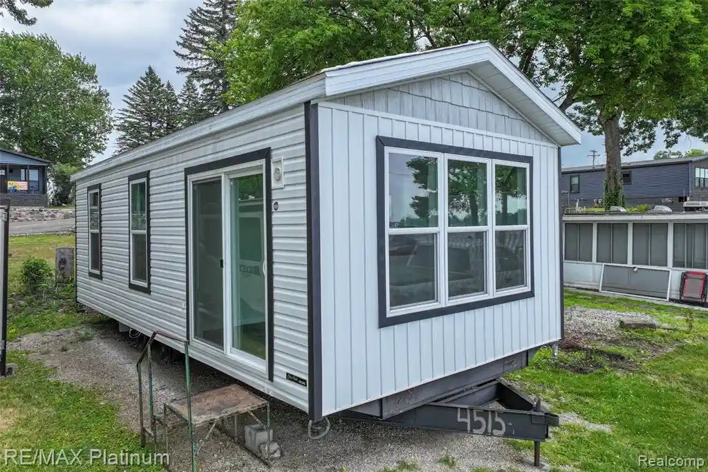 Photo 1 of Manufactured home for sale at 2 Serenity Shore, Fenton, MI 48430 | MLS# 61001018 | Listing updated on 2026-10-28