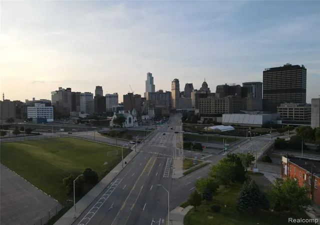 Photo 2 of Land for sale at 850 W Fisher Fwy, Detroit, MI 48201 3342 | MLS# 60404923 | Listing updated on 2026-08-30