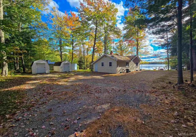 Homes for sale in Wetmore, MI | 11573 County Road 440 Road, Wetmore, MI 49895 | MLS# 50191151