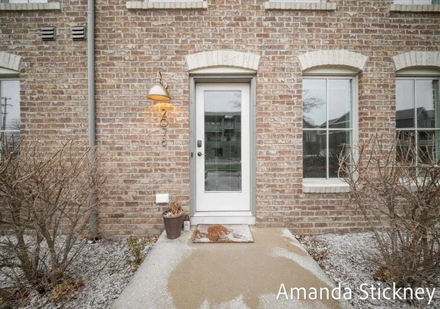 Photo 2 of Sale Pending at 2078 Celadon, Grand Rapids, MI 49525 | MLS# 70512108 | Listing updated on 2026-01-24