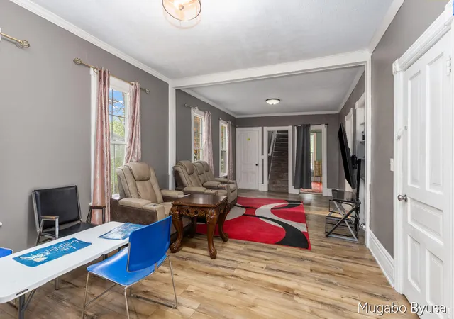 Photo 3 of Single family home for sale at 960 Temple St, Grand Rapids, MI 49507 | MLS# 70545532 | Listing updated on 2026-10-02