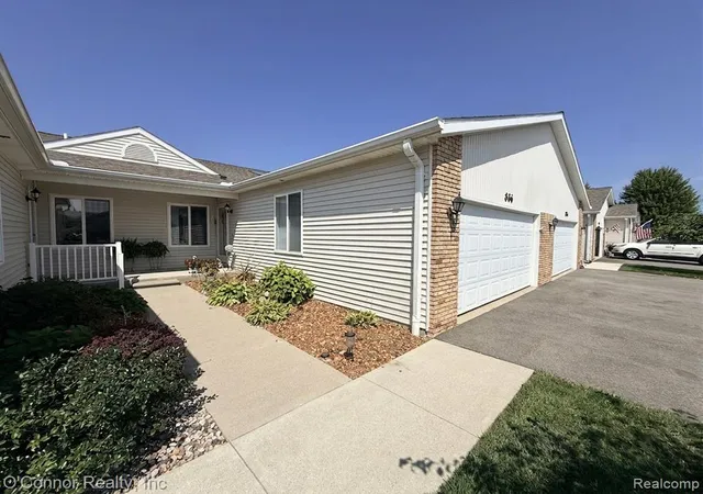 1st image of 836 Crystal Ln, Marysville, MI 48040 1574 | MLS# 61023484