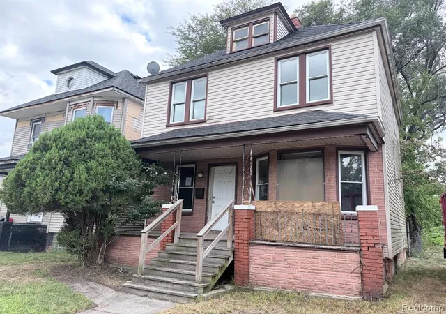 Photo 2 of Single family home for sale at 3757 Saint Clair St, Detroit, MI 48214 1538 | MLS# 61024617 | Listing updated on 2026-08-27