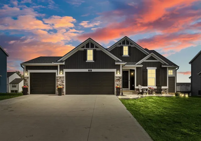 Photo 2 of Single family home for sale at 1721 Julienne Ct, Byron Center, MI 49315 | MLS# 70543489 | Listing updated on 2026-08-28