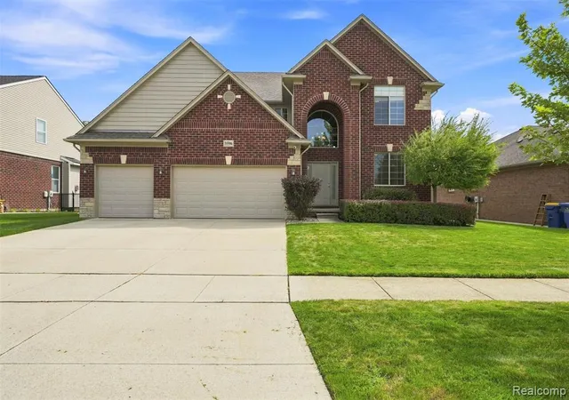 Photo 2 of Single family home for sale at 55586 Snead Dr, Macomb, MI 48042 1734 | MLS# 61025118 | Listing updated on 2026-08-30