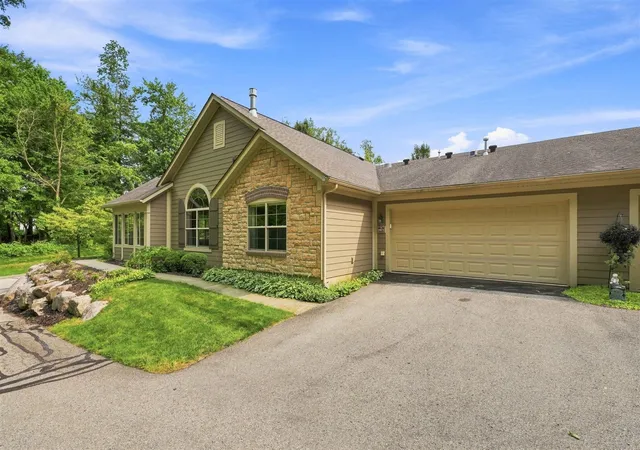 1st image of 1073 Bridge Crest, Ada, MI 49301 | MLS# 70551570