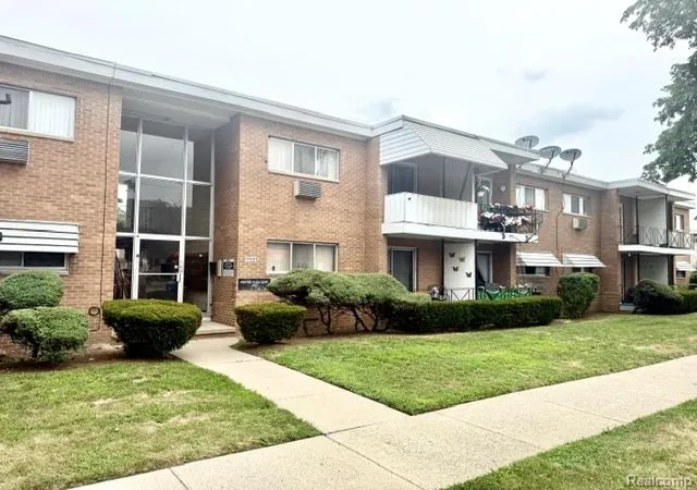 Photo 1 of Condo for sale at 17121 Redford St #212, Detroit, MI 48219 3275 | MLS# 61025312 | Listing updated on 2026-09-09
