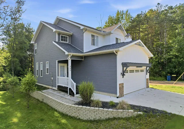 2nd image of 480 Mcmullan Wy, South Haven, MI 49090 | MLS# 70544151