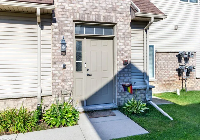 Photo 4 of Condo for sale at 16665 Savor Ln #6, Clinton Township, MI 48035 | MLS# 50217571 | Listing updated on 2026-08-20