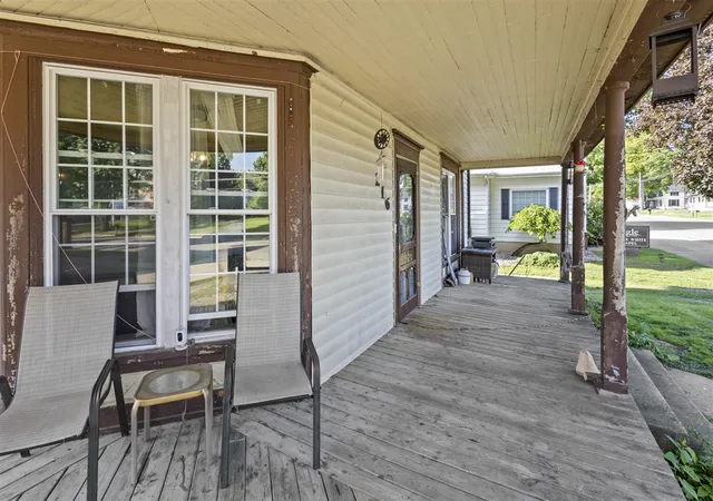 Photo 3 of Single family home for sale at 216 N Chicago St, Litchfield, MI 49252 | MLS# 70555561 | Listing updated on 2026-09-14
