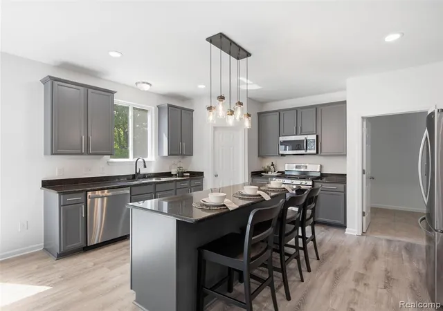Photo 5 of Single family home for sale at 53283 Jaclyn Dr, Shelby Township, MI 48315 | MLS# 61018716 | Listing updated on 2026-09-06