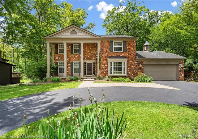 Homes for sale in Beverly Hills, MI | 32807 Red Oaks Trl, Beverly Hills, MI 48025 | MLS# 61004763