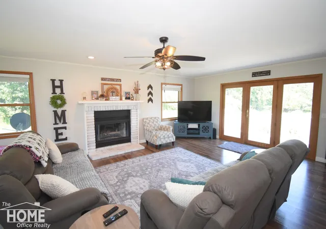Homes for sale in Corunna, MI | 3985 Hibbard Rd, Corunna, MI 48817 | MLS# 50214616