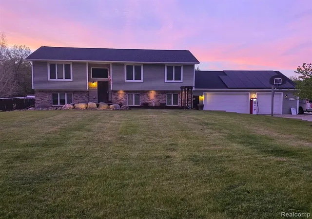 Photo 1 of Sale Pending at 5158 Coldwater Rd, Lapeer, MI 48446 8014 | MLS# 61006954 | Listing updated on 2026-09-12