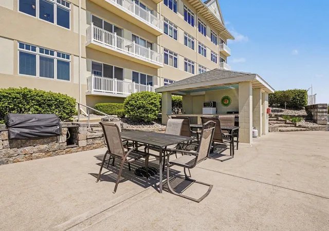 Homes for sale in Au Gres, MI | 576 N Huron Rd #202, Au Gres, MI 48703 | MLS# 80068709
