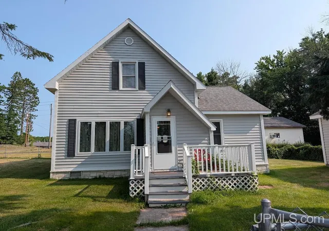 Photo 1 of Single family home for sale at 478 Railroad St, Bergland, MI 49910 | MLS# 50206021 | Listing updated on 2026-07-29