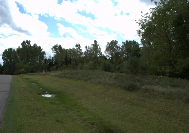 Photo 3 of Land for sale at 3847 Lake Vista Dr, Dexter, MI 48130 | MLS# 70454490 | Listing updated on 2026-04-01